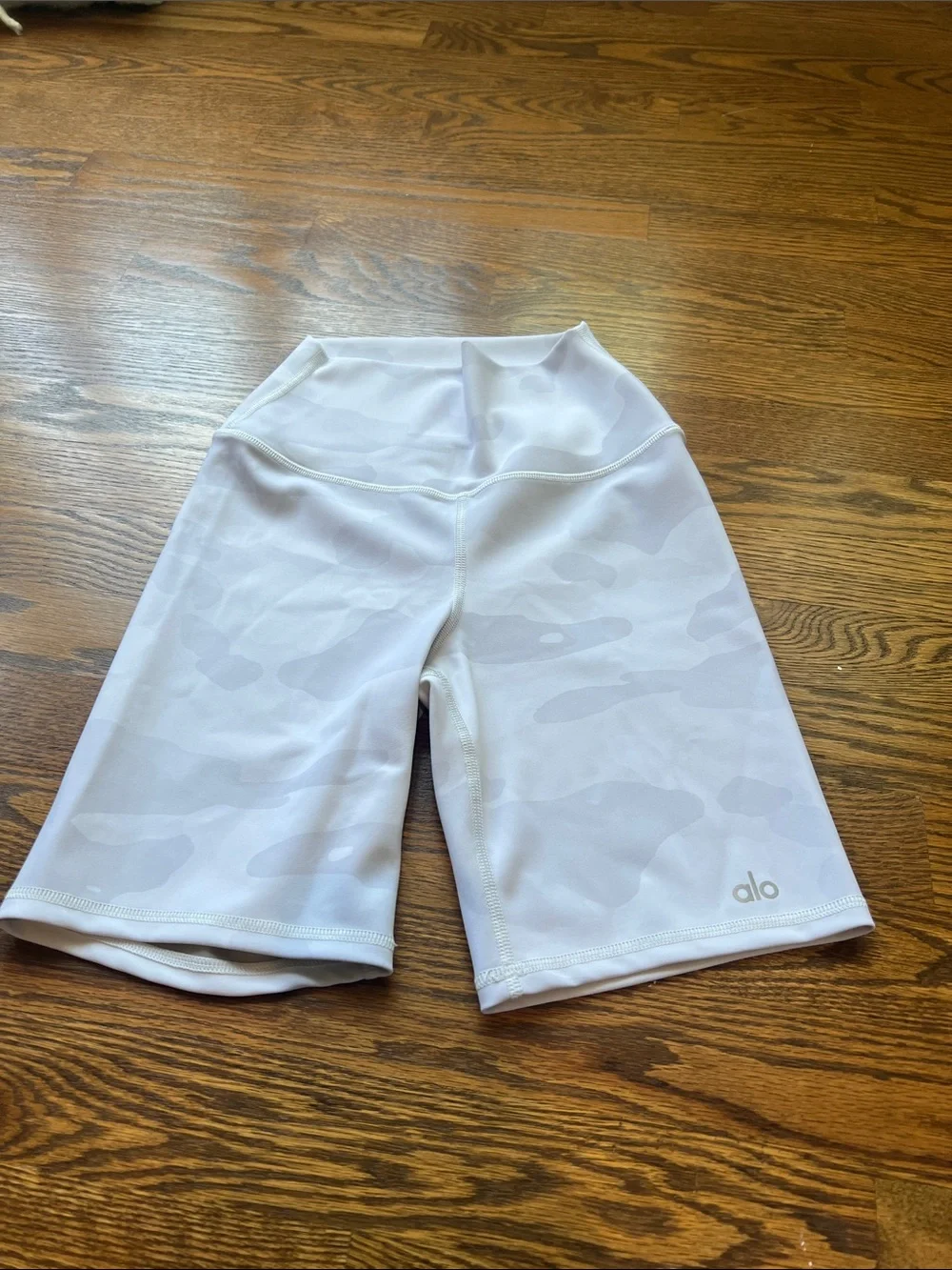 Bundle - Alo + Lululemon
